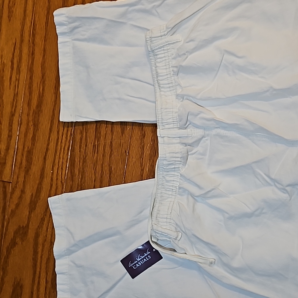 NWT - Gloria Vanderbilt Casuals Aliya White Pant - Picture 6 of 9
